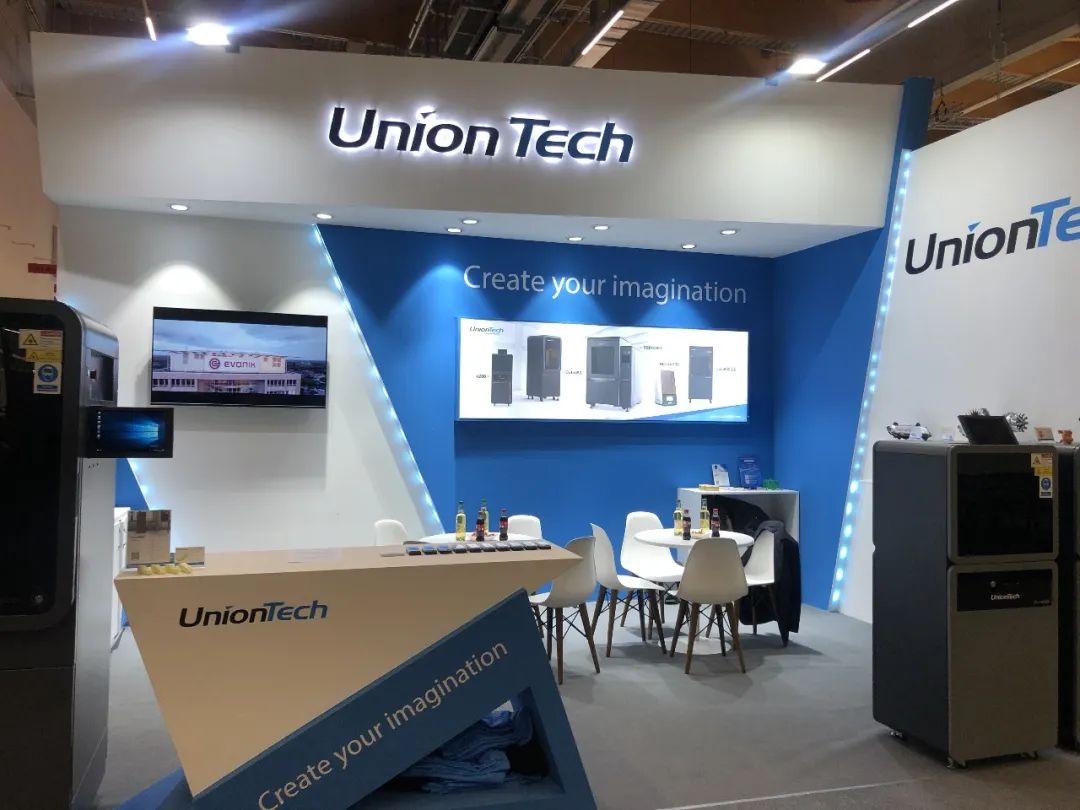 上海3D打印机公司 德国Formnext展会现场:ng28南宫以智能智造赋能全行业生产!