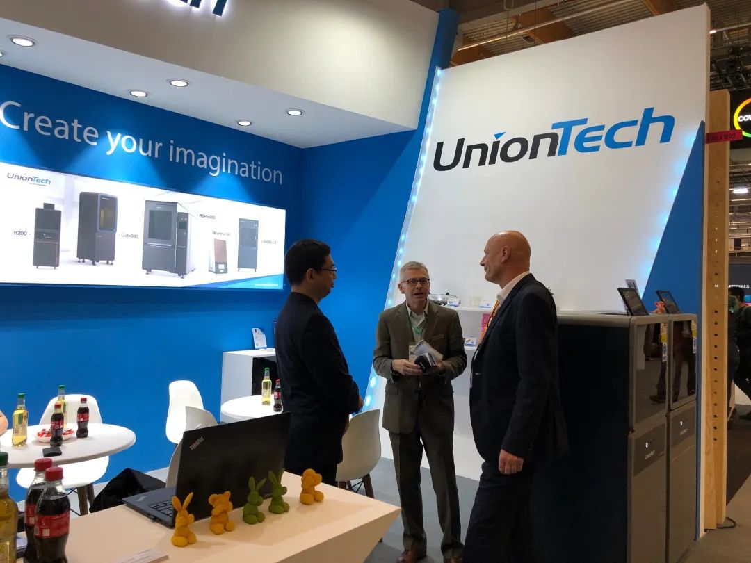 德国Formnext展会现场:ng28南宫以智能智造赋能全行业生产!