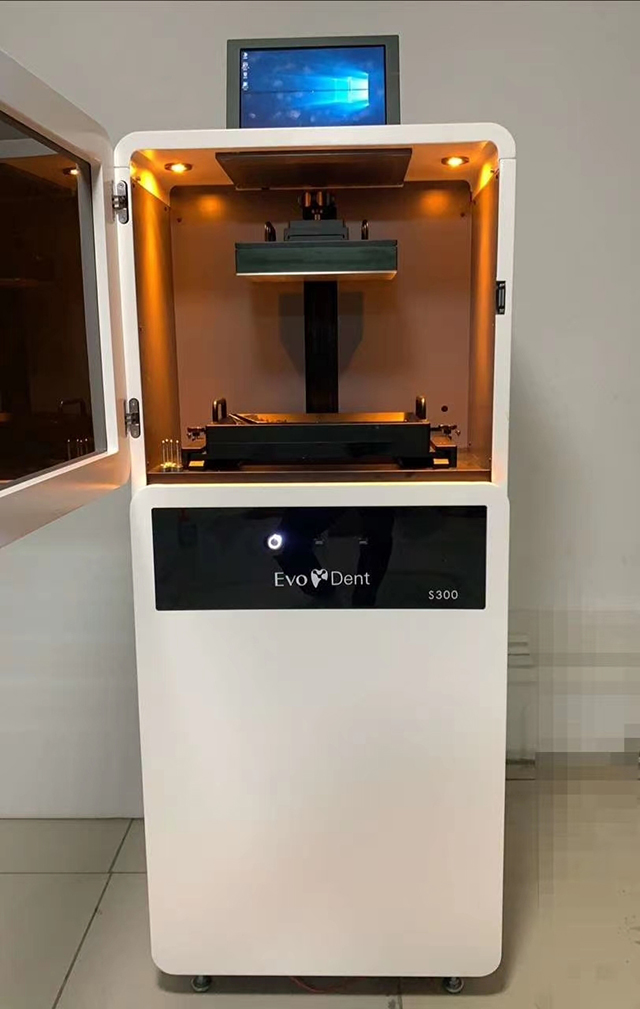 联泰3D打印设备-S300 3D打印在口腔齿科领域都这么卷了吗?